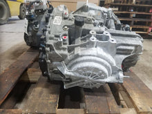 Load image into Gallery viewer, TRANSMISSION Captiva Equinox Terrain 15 16 17 FWD - MM1398250