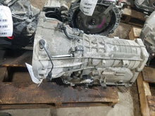 Load image into Gallery viewer, Transmission Hyundai Genesis 2014 - MM1400617