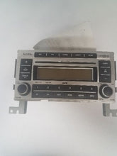 Load image into Gallery viewer, Radio Hyundai Santa Fe 2007 - MM1406811