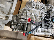 Load image into Gallery viewer, TRANSMISSION Hyundai Elantra 2017 17 2018 18 - MM1418037