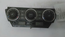 Load image into Gallery viewer, FRONT TEMPERATURE CONTROLS Land Rover LR2 13 14 15 - MM1435147