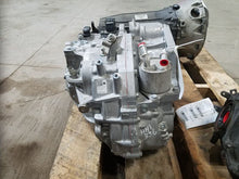 Load image into Gallery viewer, Transmission Volkswagen Jetta 2019 - MM1441204