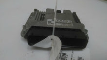 Load image into Gallery viewer, ECU ECM COMPUTER Volkswagen CC Passat 2010 10 - MM1442418