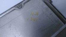 Load image into Gallery viewer, ECU ECM COMPUTER Volkswagen CC Passat 2010 10 - MM1442418