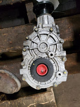 Load image into Gallery viewer, Transfer Case Hyundai Santa Fe 2017 - MM1493509