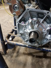 Load image into Gallery viewer, TRANSFER CASE Toyota Tacoma 2016 16 2017 17 2018 18 2019 19 - MM1495261