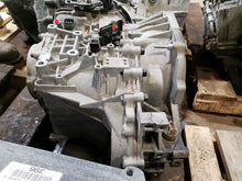 Load image into Gallery viewer, AUTOMATIC TRANSMISSION Hyundai Sonata 2006 06 2007 07 - MM1501558