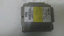 Load image into Gallery viewer, AIR BAG CONTROL MODULE COMPUTER Accent 2012 12 2013 13 - MM1502155