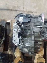 Load image into Gallery viewer, AUTOMATIC TRANSMISSION Volvo S60 XC60 2012 12 FWD - MM1513530