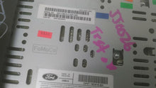 Load image into Gallery viewer, RADIO Lincoln MKZ 2013 13 2014 14 AM FM CD MP3 - MM1518953