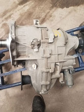 Load image into Gallery viewer, Transfer Case INFINITI QX56 2013 - MM1522657