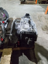 Load image into Gallery viewer, Transmission Jeep Cherokee 2016 - MM1529015