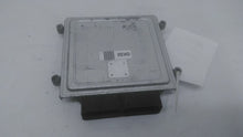 Load image into Gallery viewer, ECU ECM Computer Hyundai Santa Fe 2017 - MM1529463