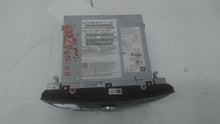 Load image into Gallery viewer, Radio MERCEDES E-CLASS 2016 - MM1530929