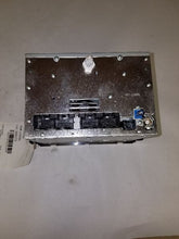 Load image into Gallery viewer, Radio SUBURBAN 1500 2011 - MM1532286