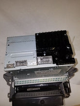 Load image into Gallery viewer, RADIO Honda Ridgeline 09 10 11 12 13 14 AM FM 6CD - MM1539740