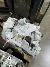 Load image into Gallery viewer, TRANSMISSION Volkswagen Golf 2015 15 2016 16 2017 17 FWD - MM1543654