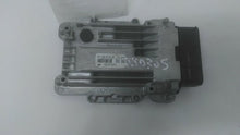 Load image into Gallery viewer, Computer Hyundai Genesis 2015 - MM1551545