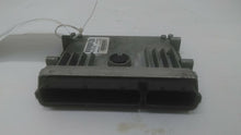 Load image into Gallery viewer, ECU ECM COMPUTER Toyota Corolla 2015 15 - MM1558754