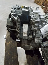 Load image into Gallery viewer, Transmission Jeep Cherokee 2018 - MM1560445