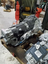Load image into Gallery viewer, Transmission F-PACE 2019 - MM1560642