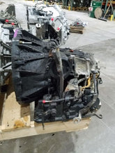 Load image into Gallery viewer, AUTOMATIC TRANSMISSION Nissan Altima 2000 00 2001 01 - MM1562510