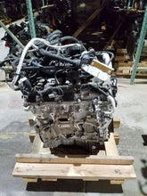 Load image into Gallery viewer, Engine Motor Chevrolet Traverse 2018 - MM1566507