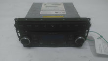 Load image into Gallery viewer, RADIO Volkswagen Routan 2009 09 2010 10 2011 11 - MM1574154
