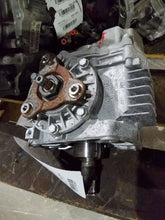 Load image into Gallery viewer, Transfer Case Volkswagen Atlas 2018 - MM1578361