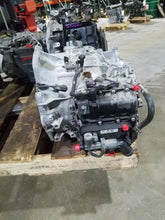 Load image into Gallery viewer, Transmission Kia Sorento 2016 - MM1579213