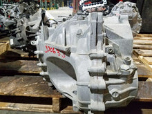 Load image into Gallery viewer, Transmission Isuzu Optima 2015 - MM1589559