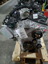 Load image into Gallery viewer, Engine Motor Lincoln MKZ 2017 - MM1601059