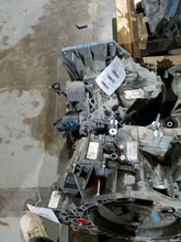 Load image into Gallery viewer, Engine Motor Nissan Versa 2010 - MM1602909