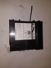 Load image into Gallery viewer, Radio SILVERADO 1500 PICKUP 2016 - MM1611468