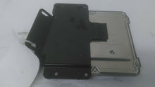 Load image into Gallery viewer, ECU ECM Computer Jaguar XE 2018 - MM1613295