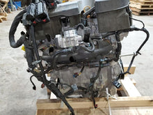 Load image into Gallery viewer, Engine Motor Chevrolet Equinox 2018 - MM1625685