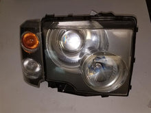 Load image into Gallery viewer, HEADLIGHT LAMP ASSEMBLY Range Rover 2003 03 2004 04 2005 05 Right - MM1625893