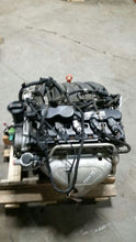 Load image into Gallery viewer, ENGINE Volkswagen Beetle Jetta Rabbit golf 05 06 07 08 09 10 11 2.5L - MM1630428