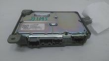 Load image into Gallery viewer, RADIO AMPLIFIER Chevrolet Malibu 2016 16 2017 17 - MM1631962