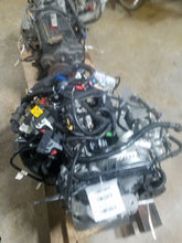 Load image into Gallery viewer, Engine Motor Chevrolet Equinox 2020 - MM1649217