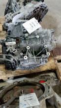 Load image into Gallery viewer, Transmission Isuzu Optima 2017 - MM1651596