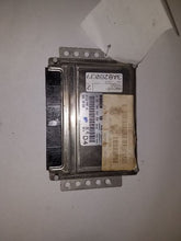 Load image into Gallery viewer, ECU ECM COMPUTER Land Rover Discovery 2000 01 02 03 04 - MM1652133