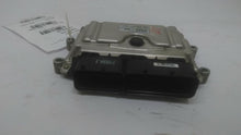 Load image into Gallery viewer, ECU ECM Computer Hyundai Elantra 2017 - MM1677818