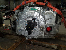 Load image into Gallery viewer, Transmission LEXUS HS250H 2010 - MM1681470