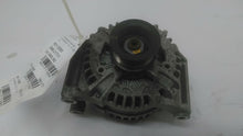 Load image into Gallery viewer, Alternator Chevrolet Cruze 2017 - MM1711298