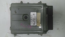 Load image into Gallery viewer, ECU ECM COMPUTER Mercedes C300 C350 SLK350 GLK350 2013 13 - MM1714899
