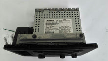Load image into Gallery viewer, RADIO Volvo S60 V70 2001 01 2002 02 2003 03 04 05 AM/FM - MM1719053