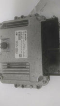 Load image into Gallery viewer, ECU ECM Computer Hyundai Veloster 2016 - MM1738797