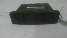 Load image into Gallery viewer, RADIO C230 C240 C32 C320 CLK320 CLK430 CLK500 CLK55 2001-2004 - MM1740037