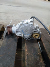 Load image into Gallery viewer, Transfer Case LINCOLN CONTINENTAL 2018 - MM1757271